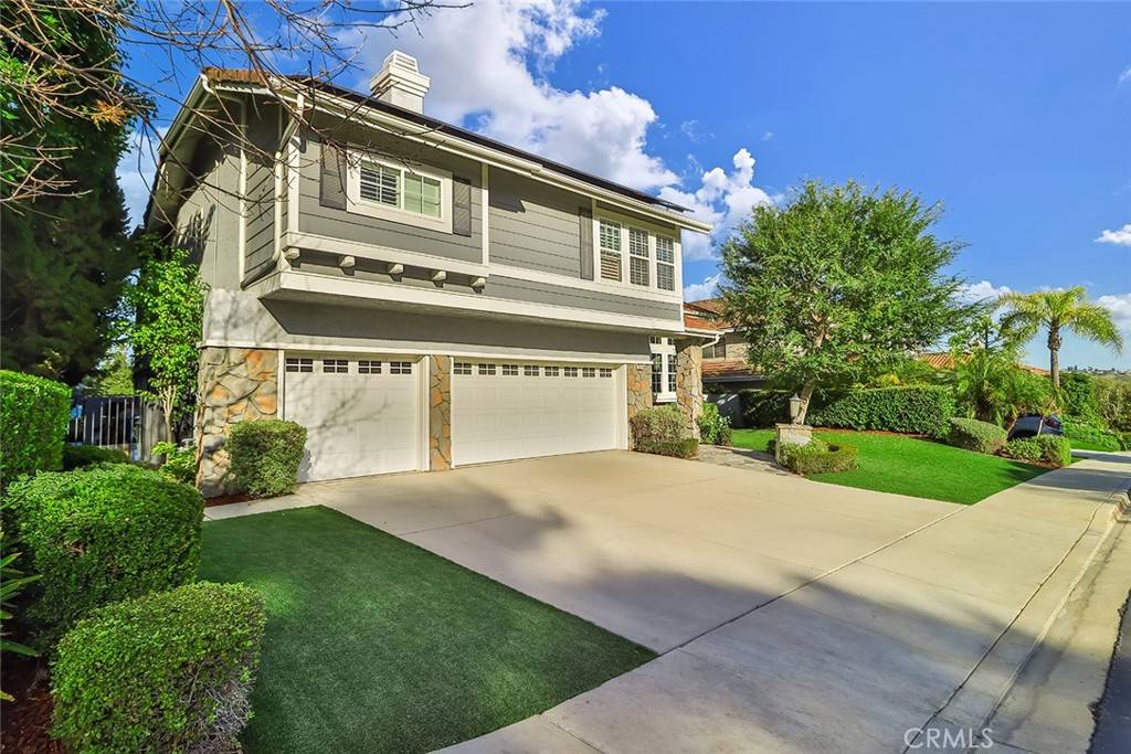 Thousand Oaks, CA 91362,3220 Versaille CT