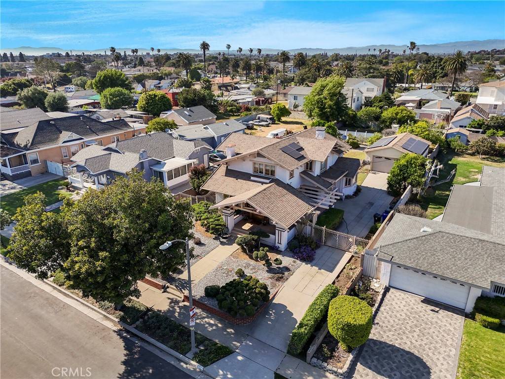 Los Angeles, CA 90044,611 W 124th ST