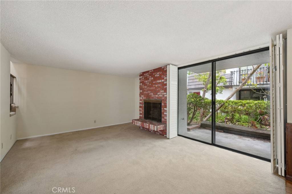 Playa Del Rey, CA 90293,8115 Redlands ST #105