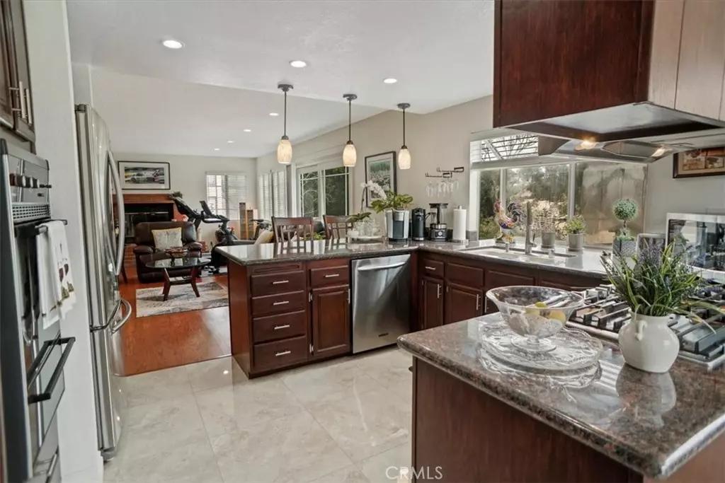 Shadow Hills, CA 91040,9730 Mustang WAY