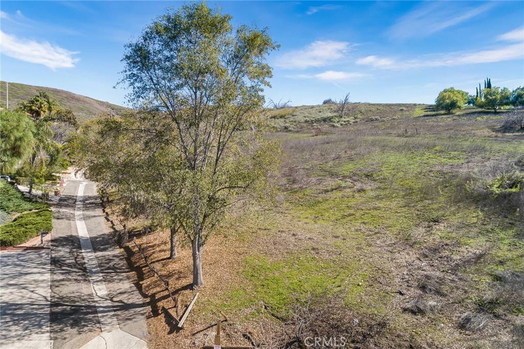 Thousand Oaks, CA 91362,1 2 Bascom CT