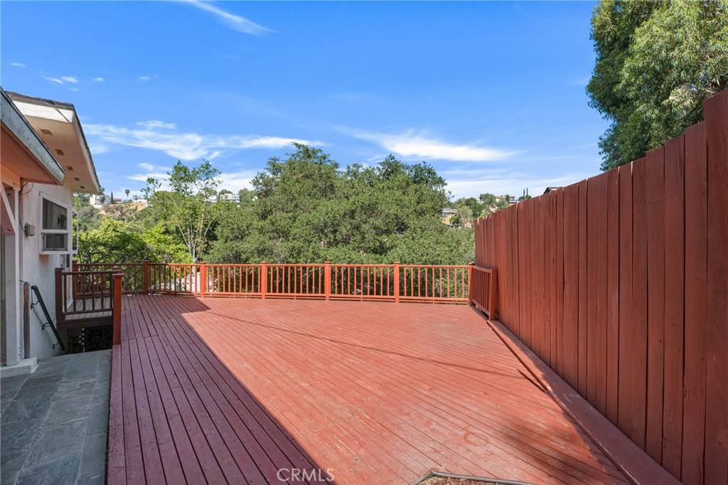 Woodland Hills, CA 91364,4352 Saltillo ST