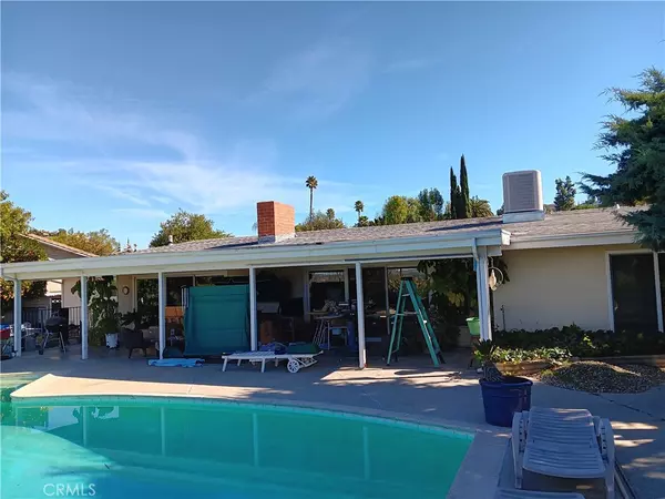 Woodland Hills, CA 91364,4301 Manson AVE