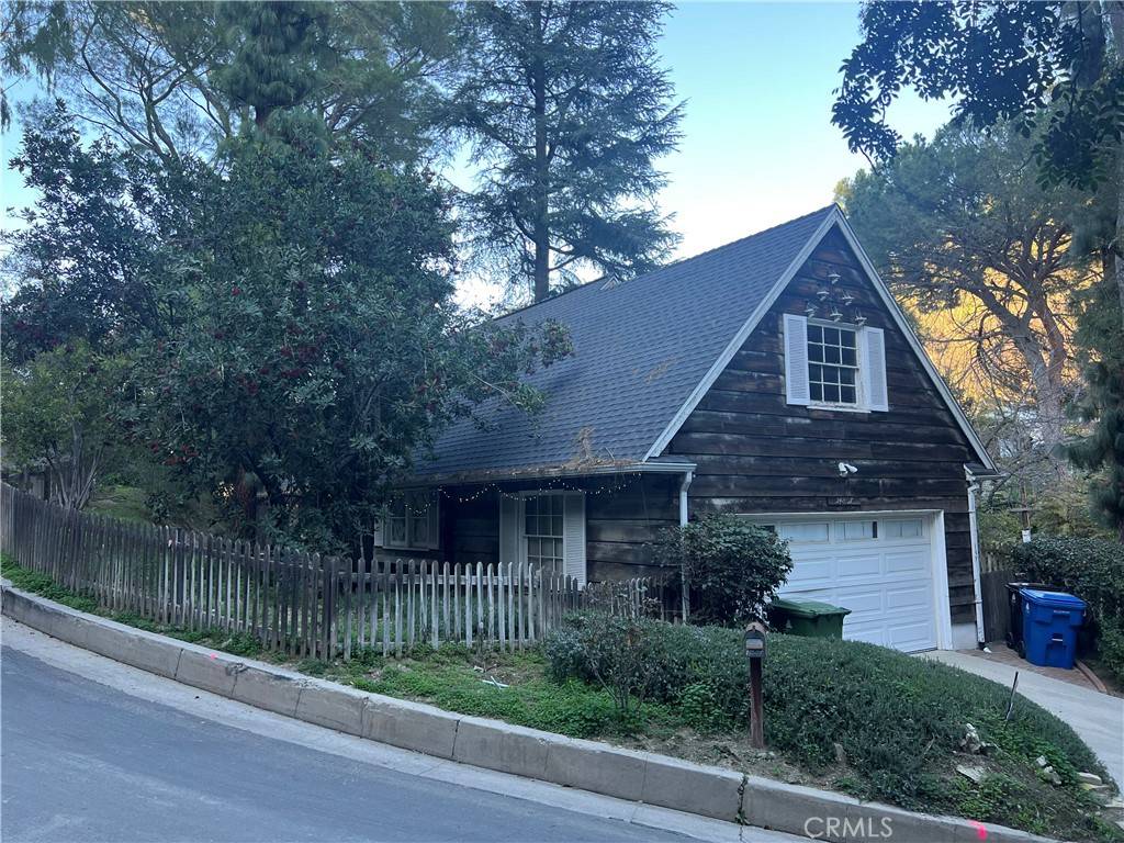 14807 Round Valley DR, Sherman Oaks, CA 91403