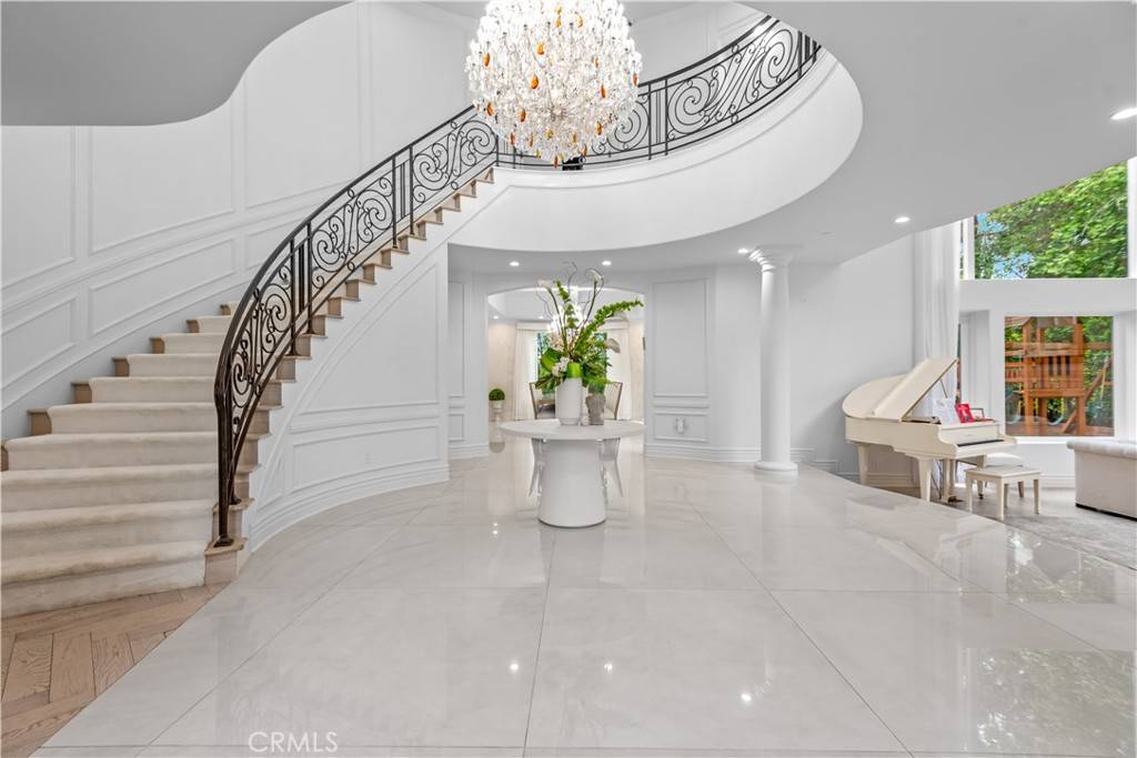 Calabasas, CA 91302,25548 KINGSTON CT