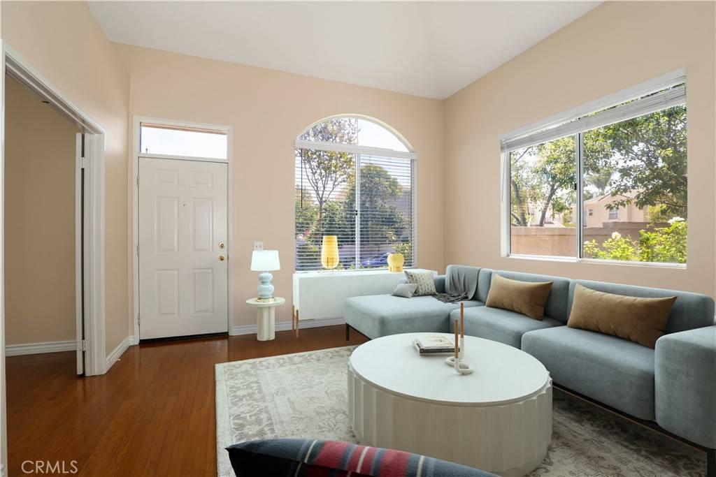 Valencia, CA 91354,27861 Crown Court CIR #72