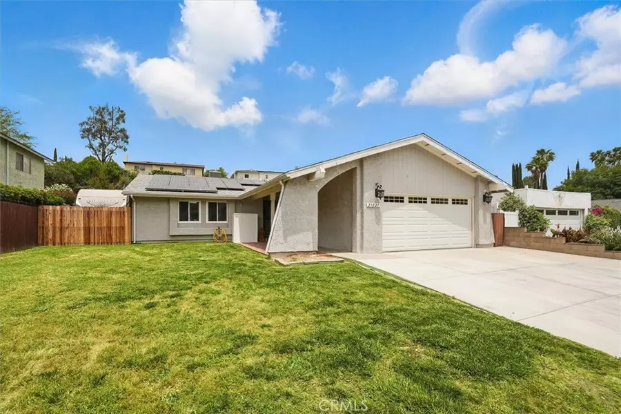 23021 Posada DR, Valencia, CA 91354