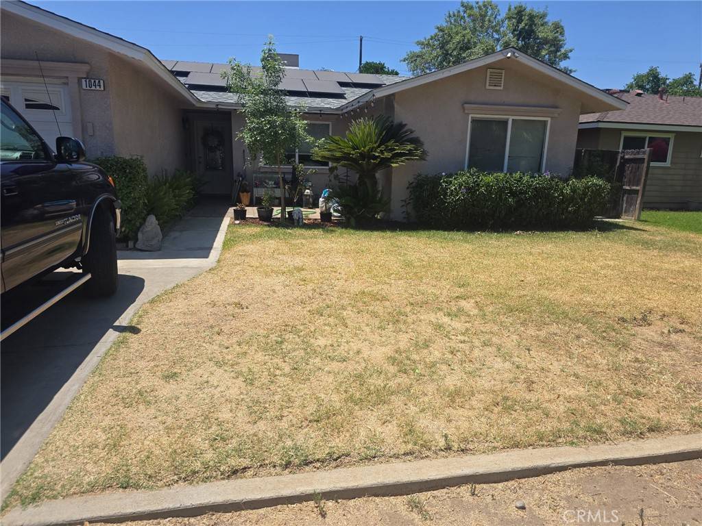 1044 Dewitt AVE, Clovis, CA 93612