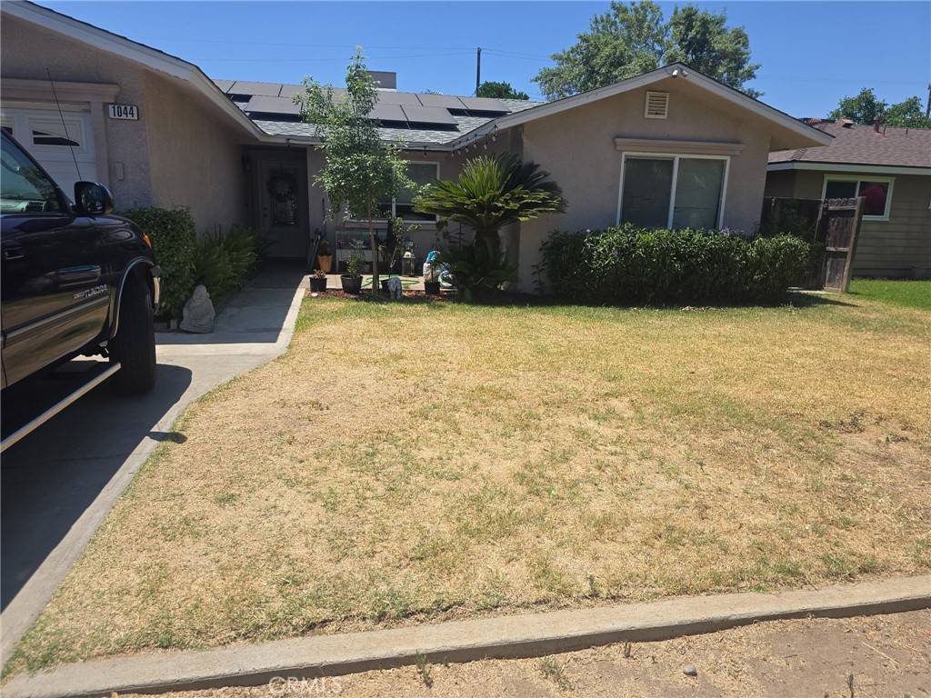 1044 Dewitt AVE, Clovis, CA 93612