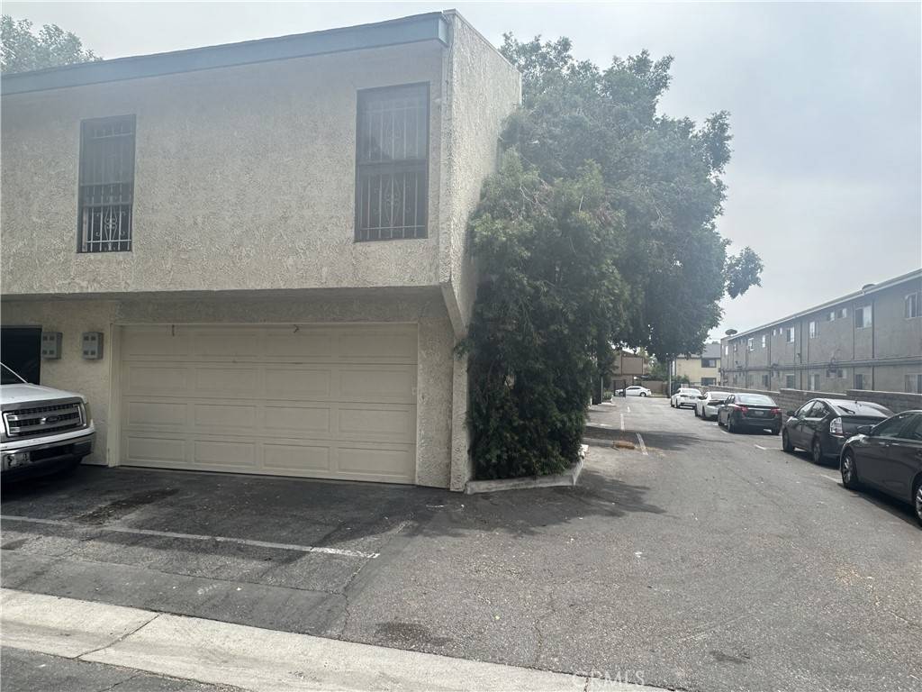 Sun Valley, CA 91352,11107 Arminta ST #15