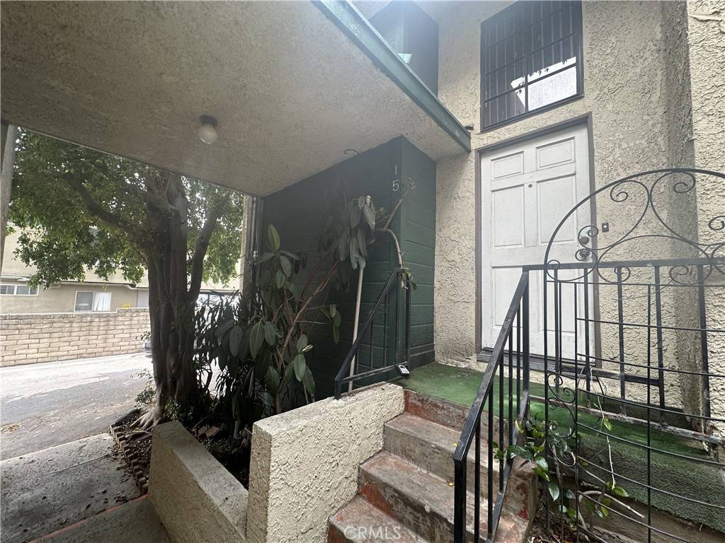 11107 Arminta ST #15, Sun Valley, CA 91352
