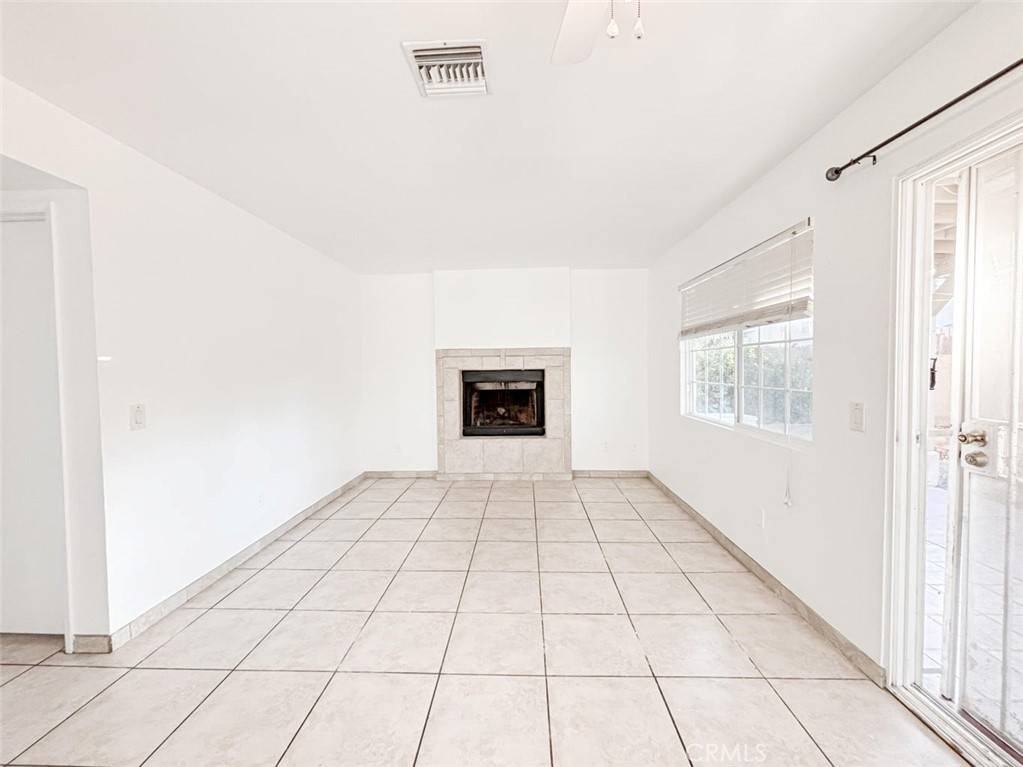Palmdale, CA 93550,37627 Citrus DR