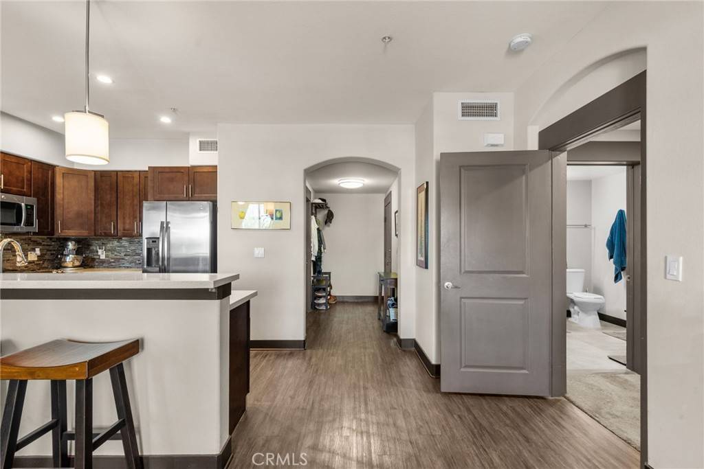 Valencia, CA 91355,24585 Town Center DR #4308