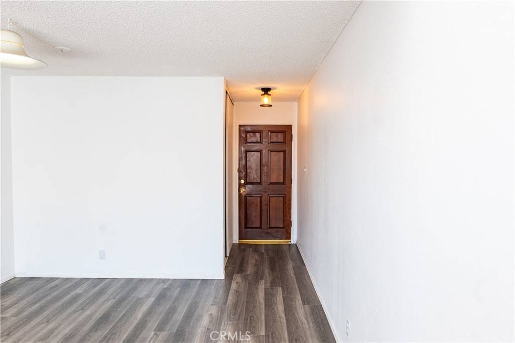 Tarzana, CA 91356,5700 Etiwanda AVE #274