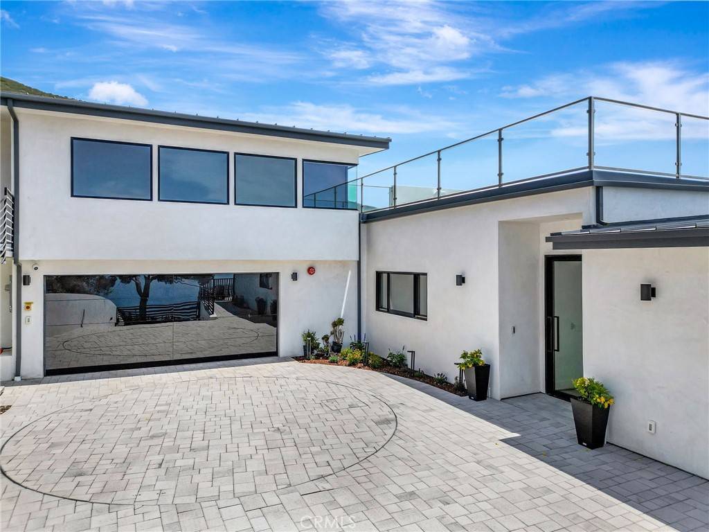 Malibu, CA 90265,5402 Horizon DR