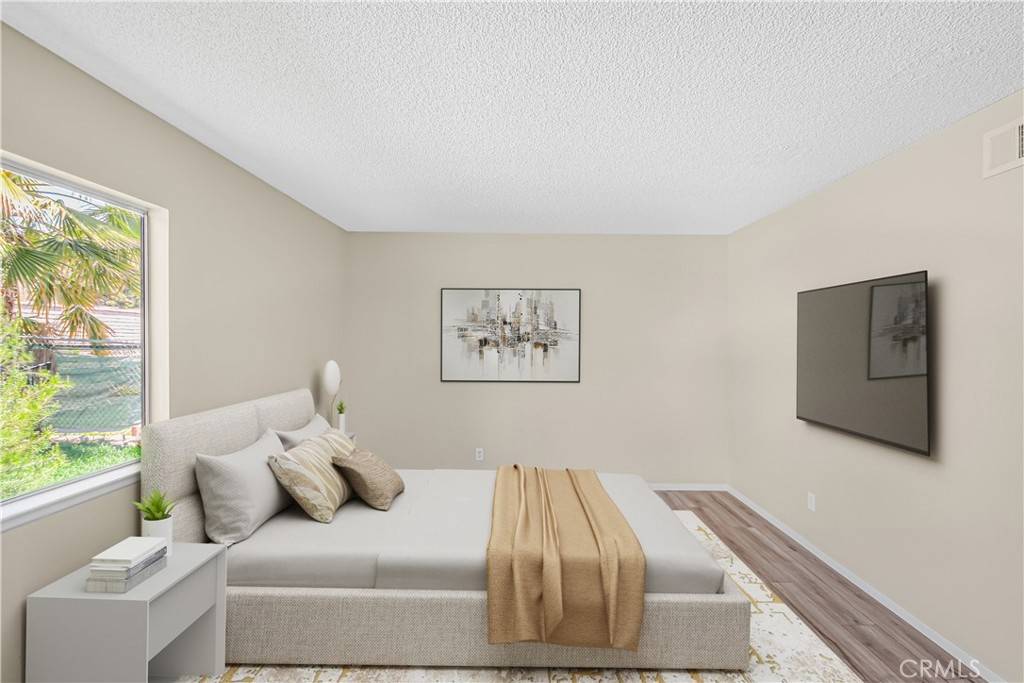 Canyon Country, CA 91387,14629 Camelia Hill WAY