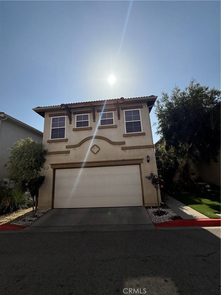 9173 Burnet AVE, North Hills, CA 91343