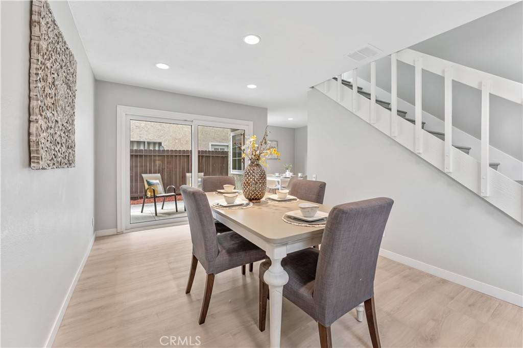 Lake Forest, CA 92630,25421 Mina CT