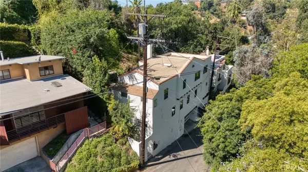 Los Angeles, CA 90068,5734 Cazaux DR