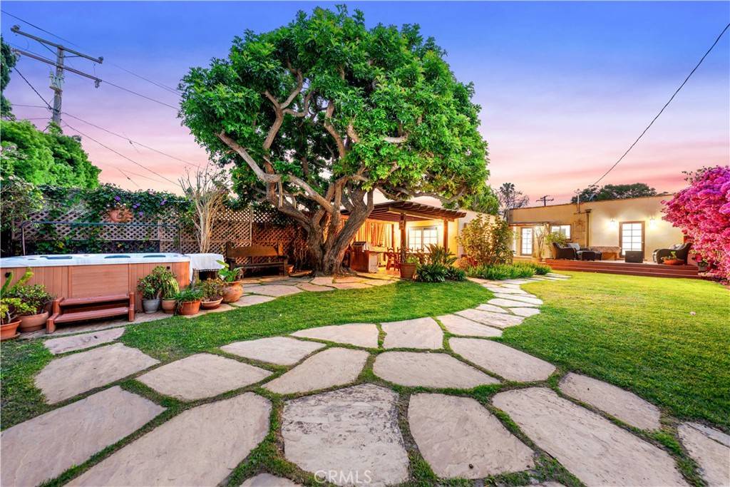 4260 Mcconnell BLVD, Los Angeles, CA 90066
