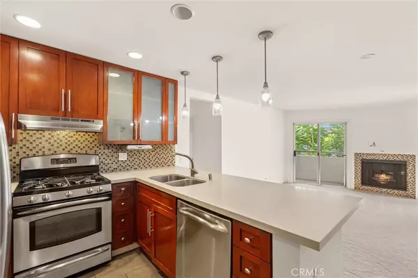 4702 Fulton AVE #202, Sherman Oaks, CA 91423