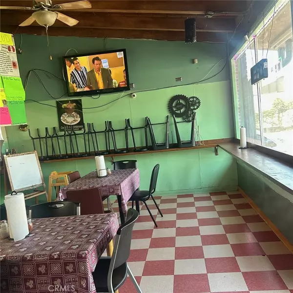 Sylmar, CA 91342,13382 Sayre ST