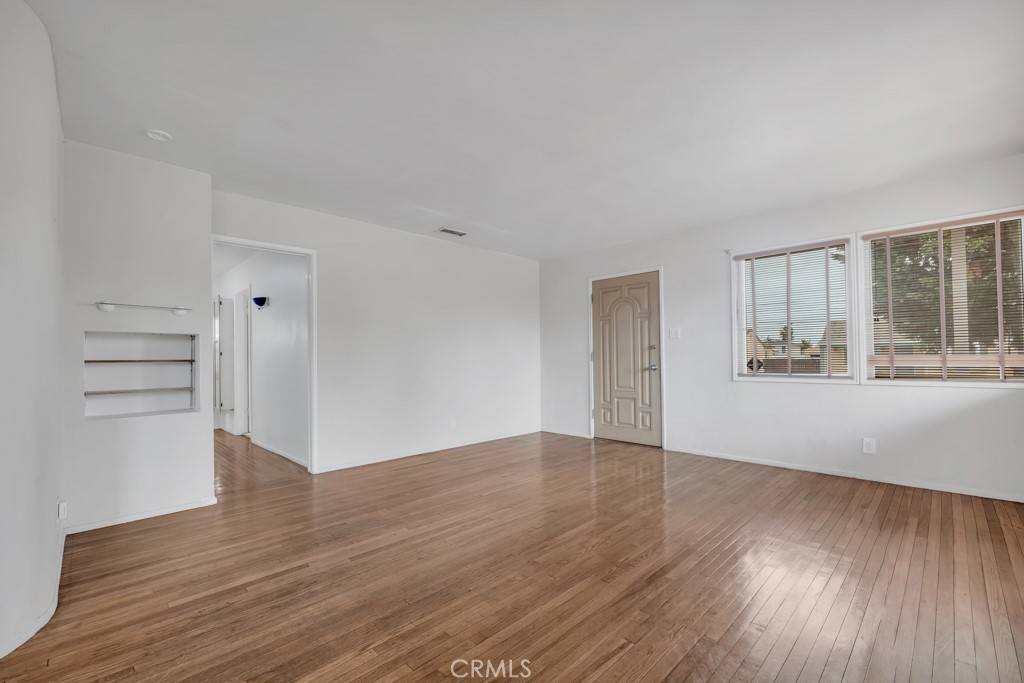 Long Beach, CA 90806,3618 Maine AVE