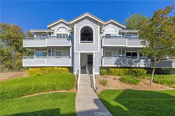 Canyon Country, CA 91351,26966 Flo LN #318