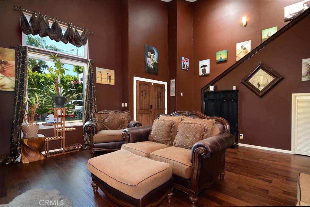 Tarzana, CA 91356,6000 Tampa AVE