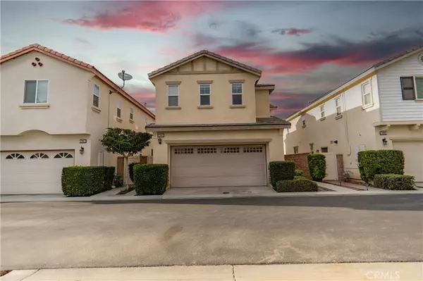 Eastvale, CA 92880,12947 Radiance CT
