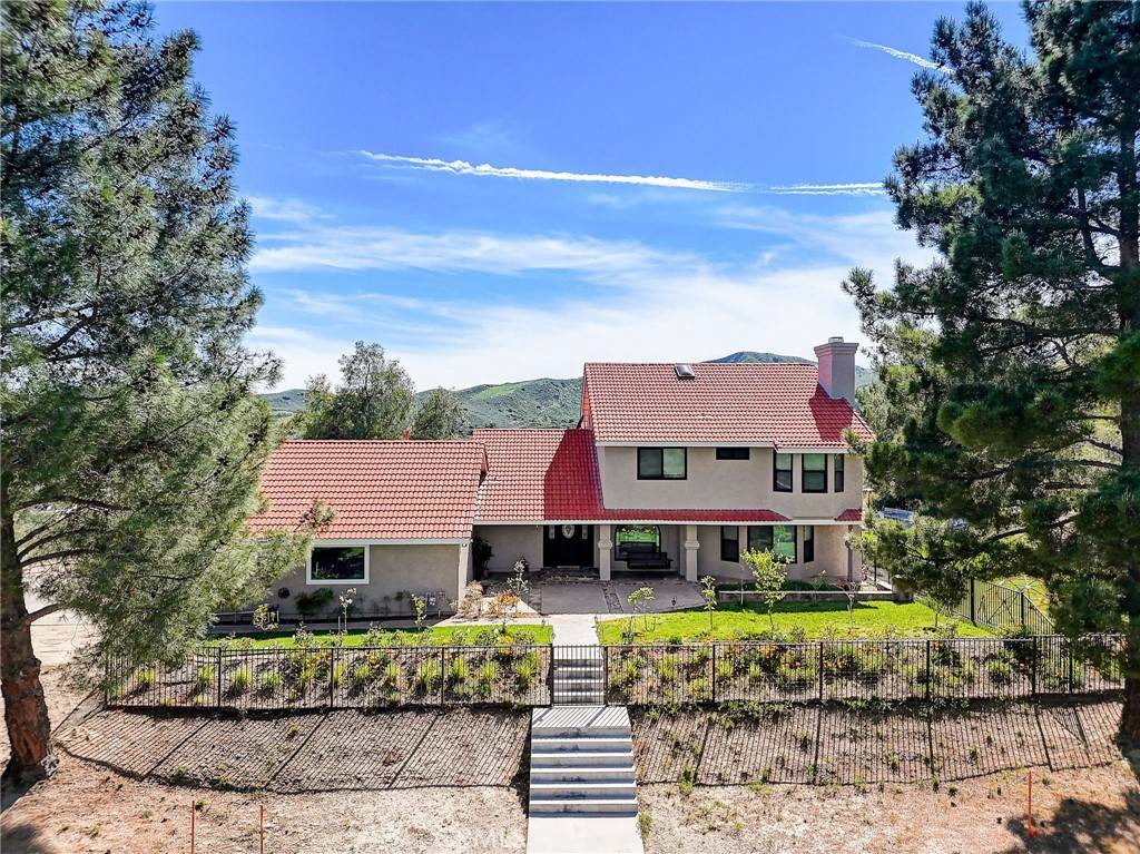 30541 Remington RD, Castaic, CA 91384