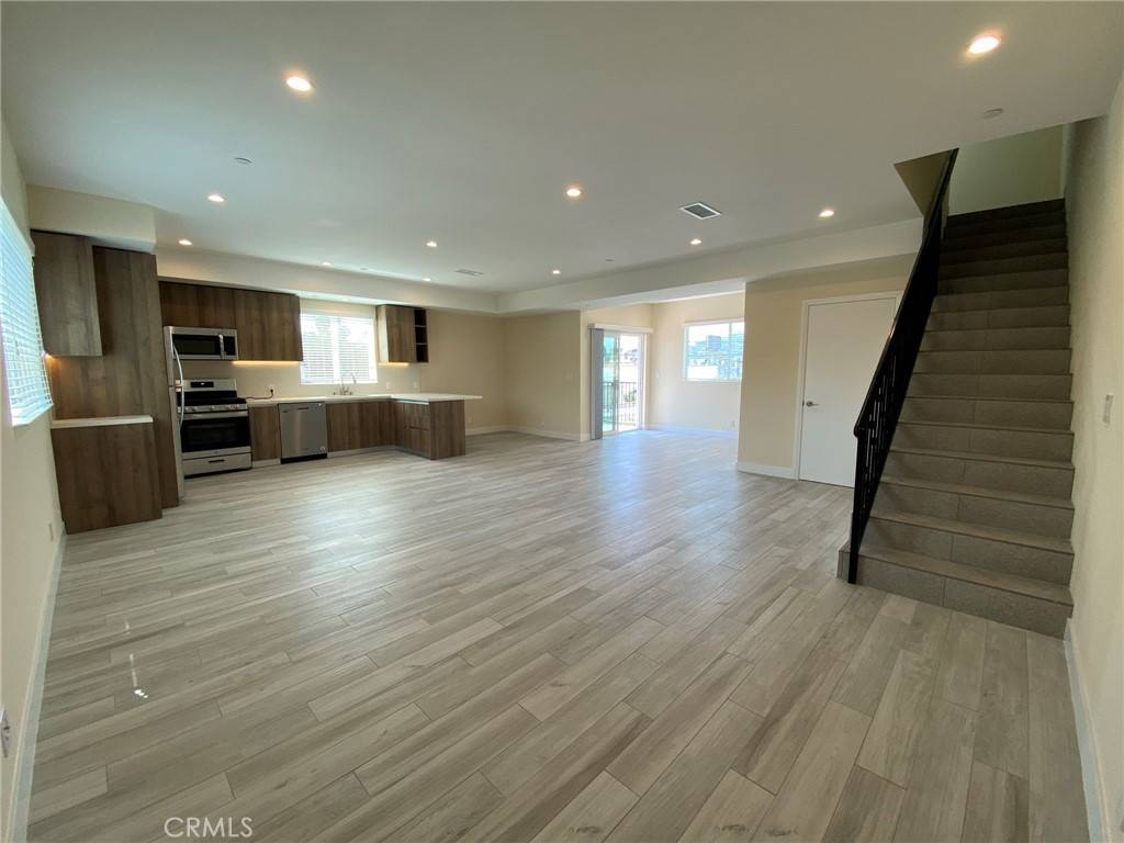 3042 Atwater AVE #1, Atwater Village, CA 90039