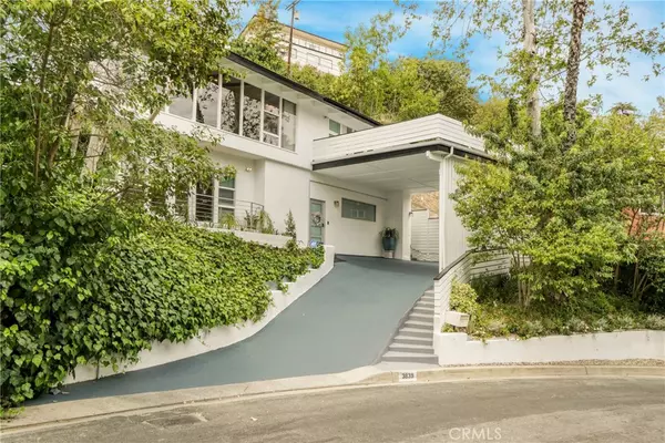 Sherman Oaks, CA 91423,3839 Davana RD