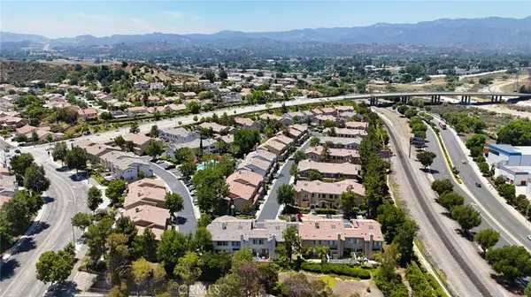 Saugus, CA 91350,25426 Pyramid Peak Santa Clarita DR