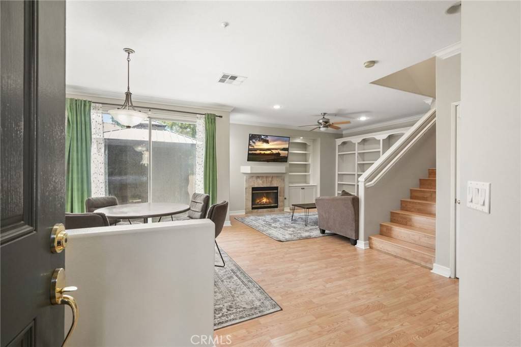 Saugus, CA 91350,25426 Pyramid Peak Santa Clarita DR