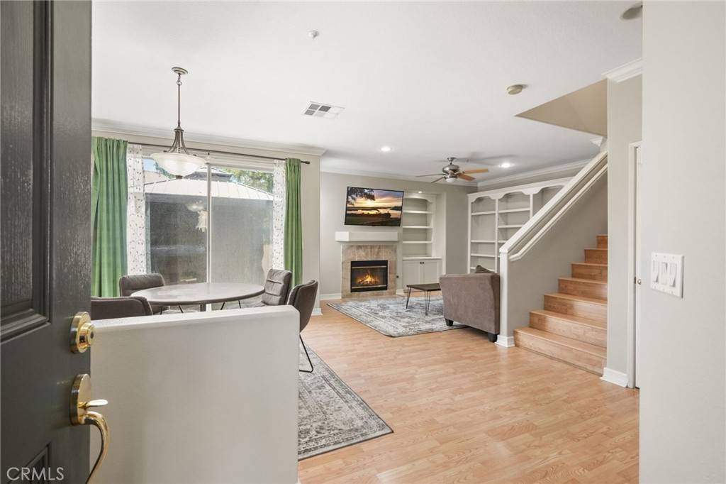Saugus, CA 91350,25426 Pyramid Peak Santa Clarita DR