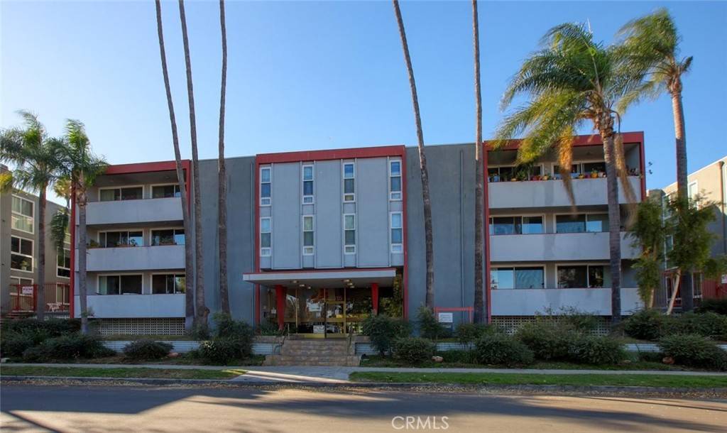 4915 Tyrone AVE #318, Sherman Oaks, CA 91423