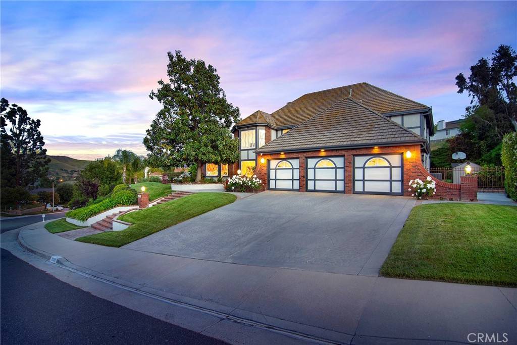Agoura Hills, CA 91301,29302 Laro DR