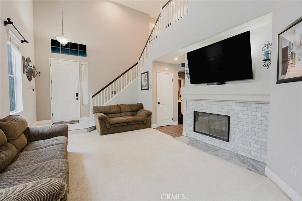 Saugus, CA 91350,20019 Franks WAY
