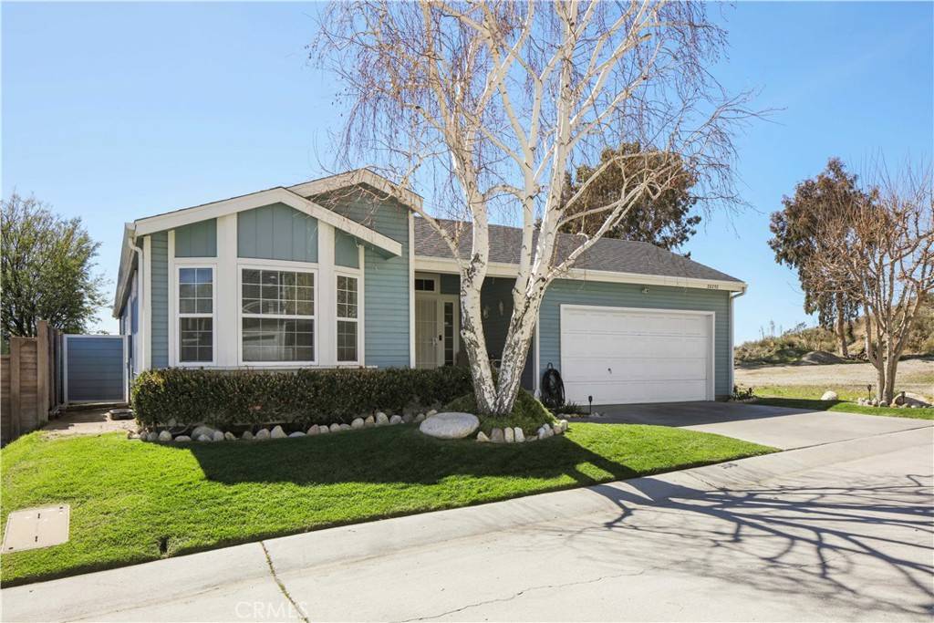 Canyon Country, CA 91351,20252 Shadow Island DR