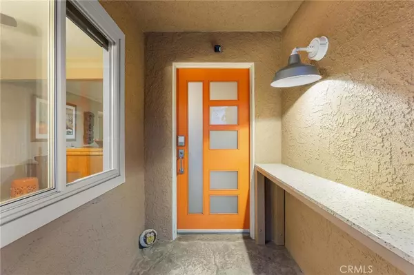 Northridge, CA 91324,18770 Community ST