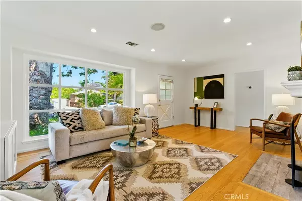 Sherman Oaks, CA 91411,5517 Bevis AVE