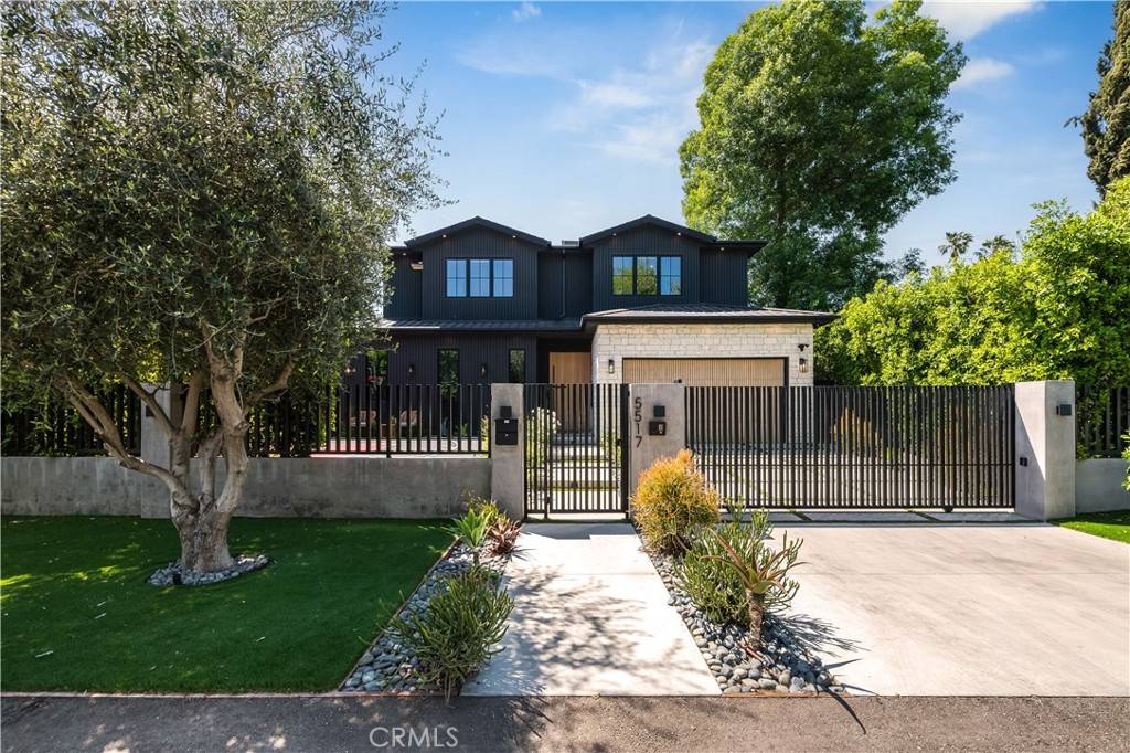 5517 Allott AVE, Sherman Oaks, CA 91401