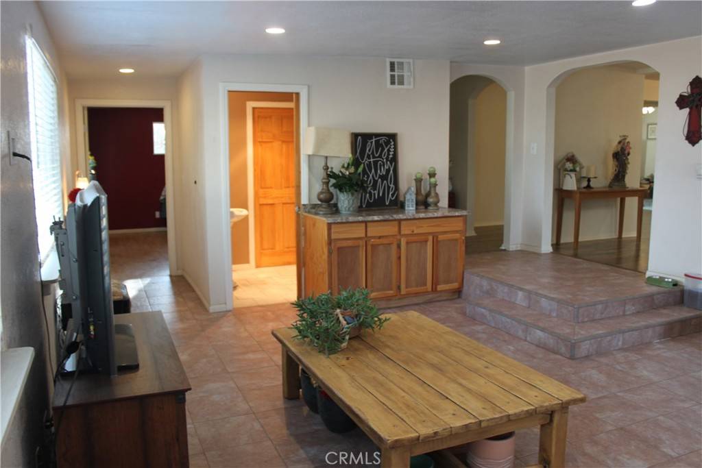 Rosamond, CA 93560,3840 Lupine