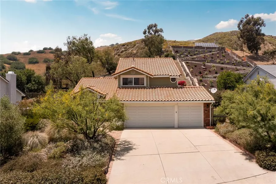 13031 Jolette AVE, Granada Hills, CA 91344