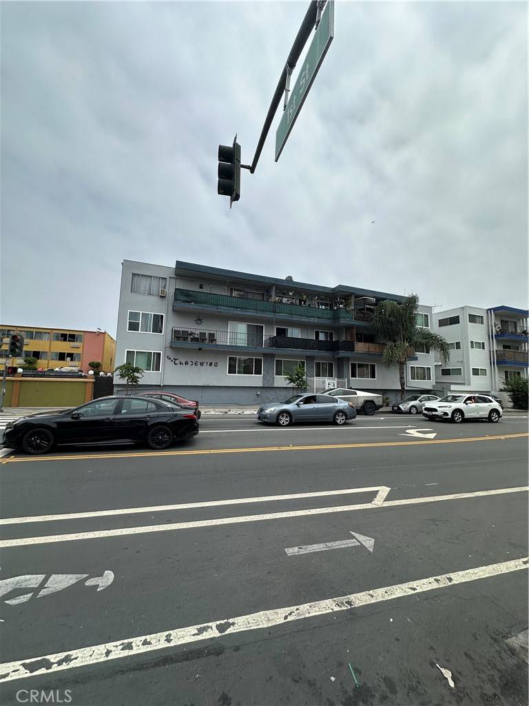 Long Beach, CA 90802,120 Alamitos AVE #18