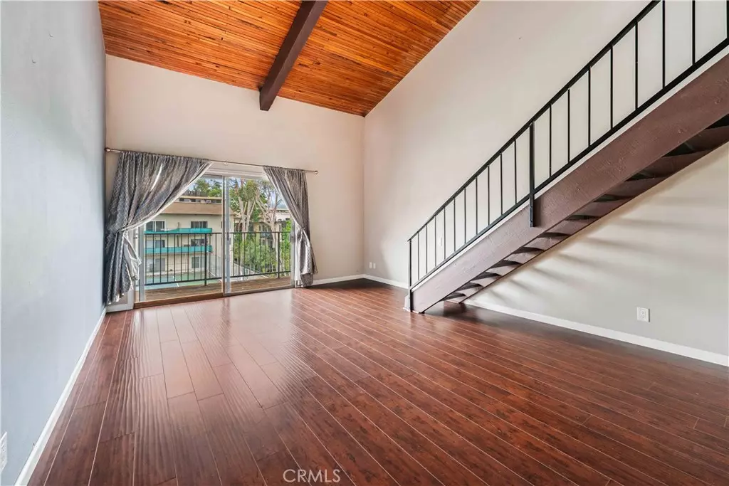 Encino, CA 91316,5460 White Oak AVE #E339