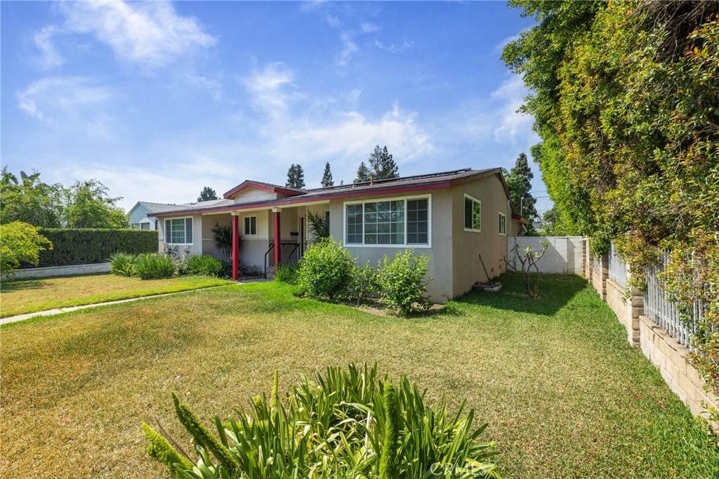 San Fernando, CA 91345,14857 Tuba ST