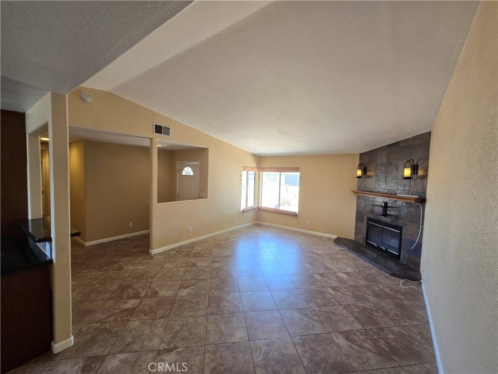 California City, CA 93505,8636 Oleander AVE