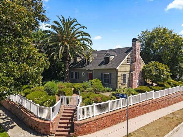 15454 Sutton ST, Sherman Oaks, CA 91403